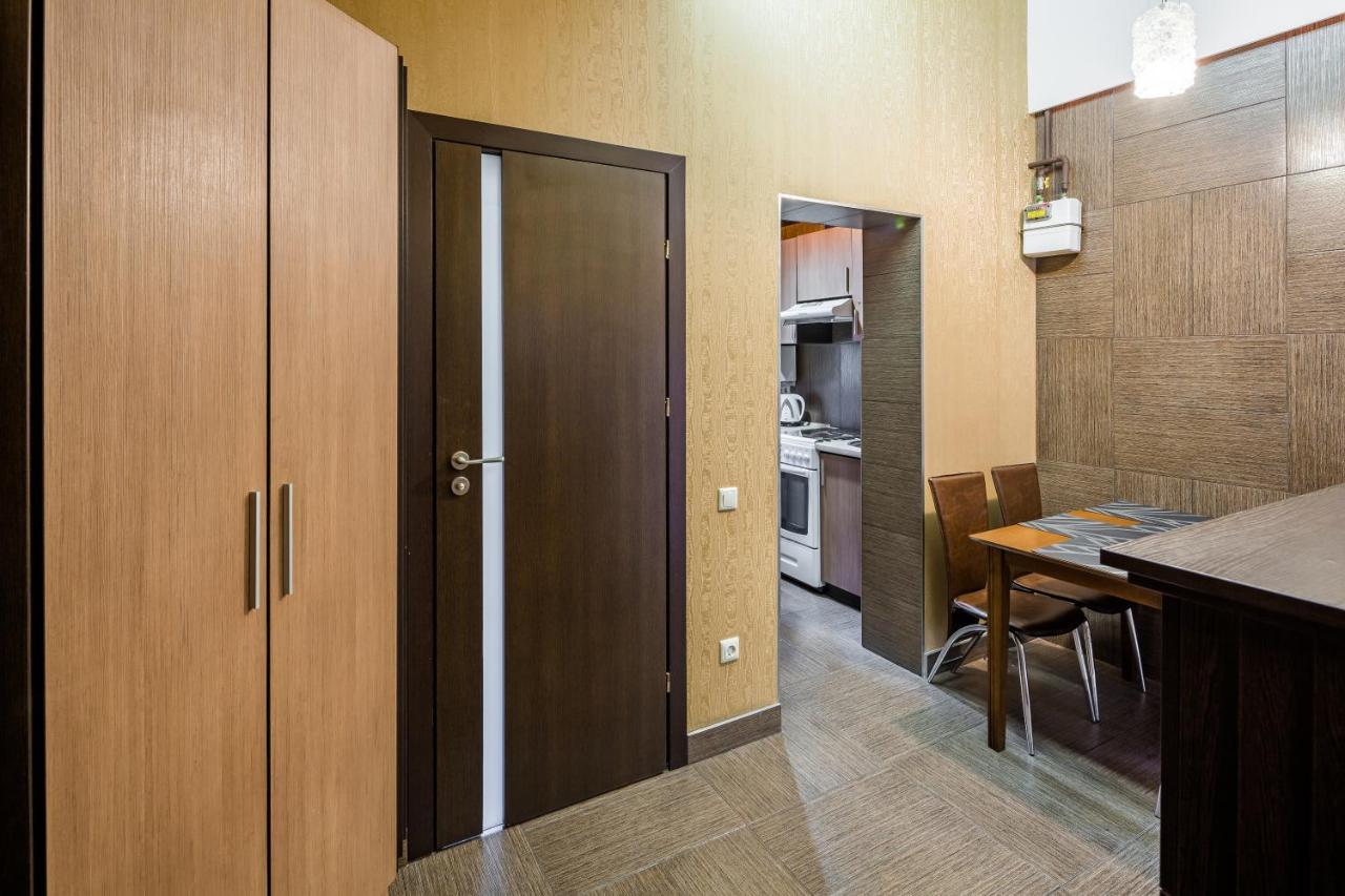 Svobody Avenue 10 Leilighet Lviv Eksteriør bilde